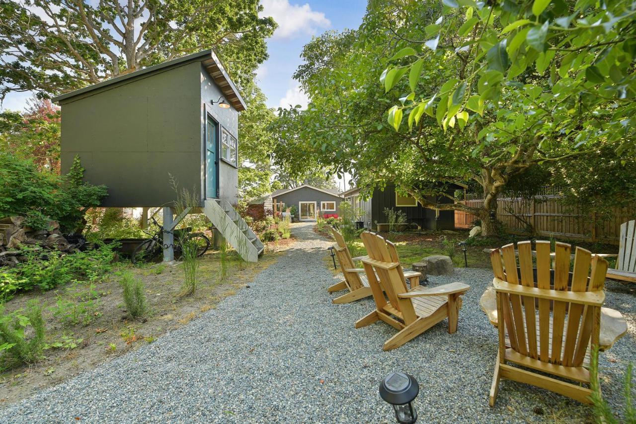The Bayside Cottage North Saanich 外观 照片