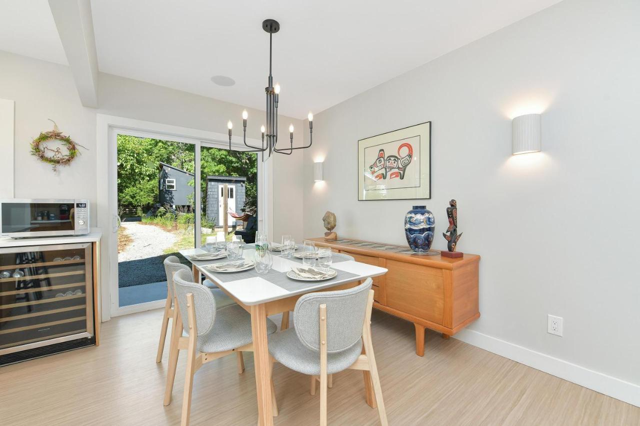 The Bayside Cottage North Saanich 外观 照片