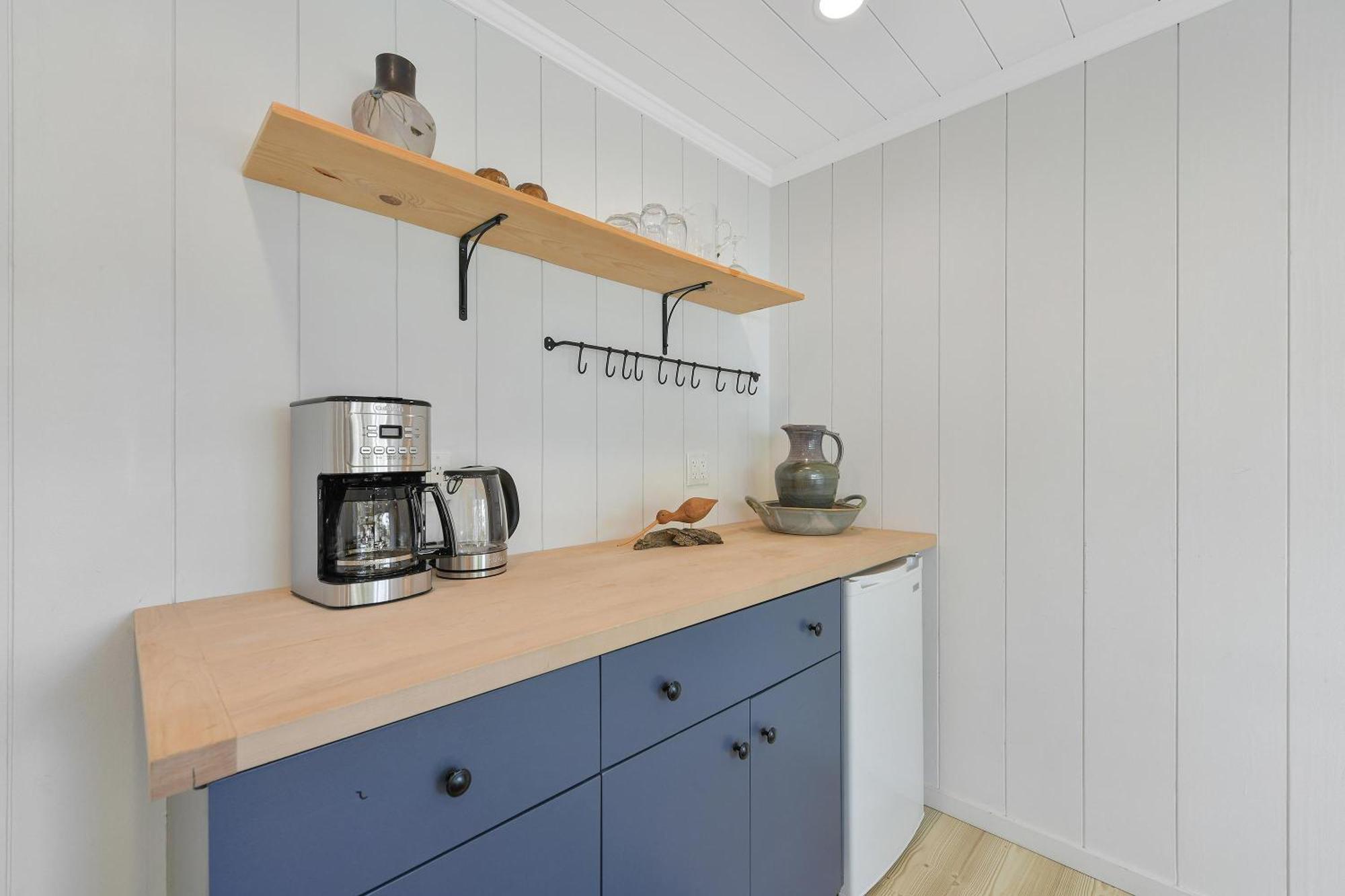 The Bayside Cottage North Saanich 外观 照片