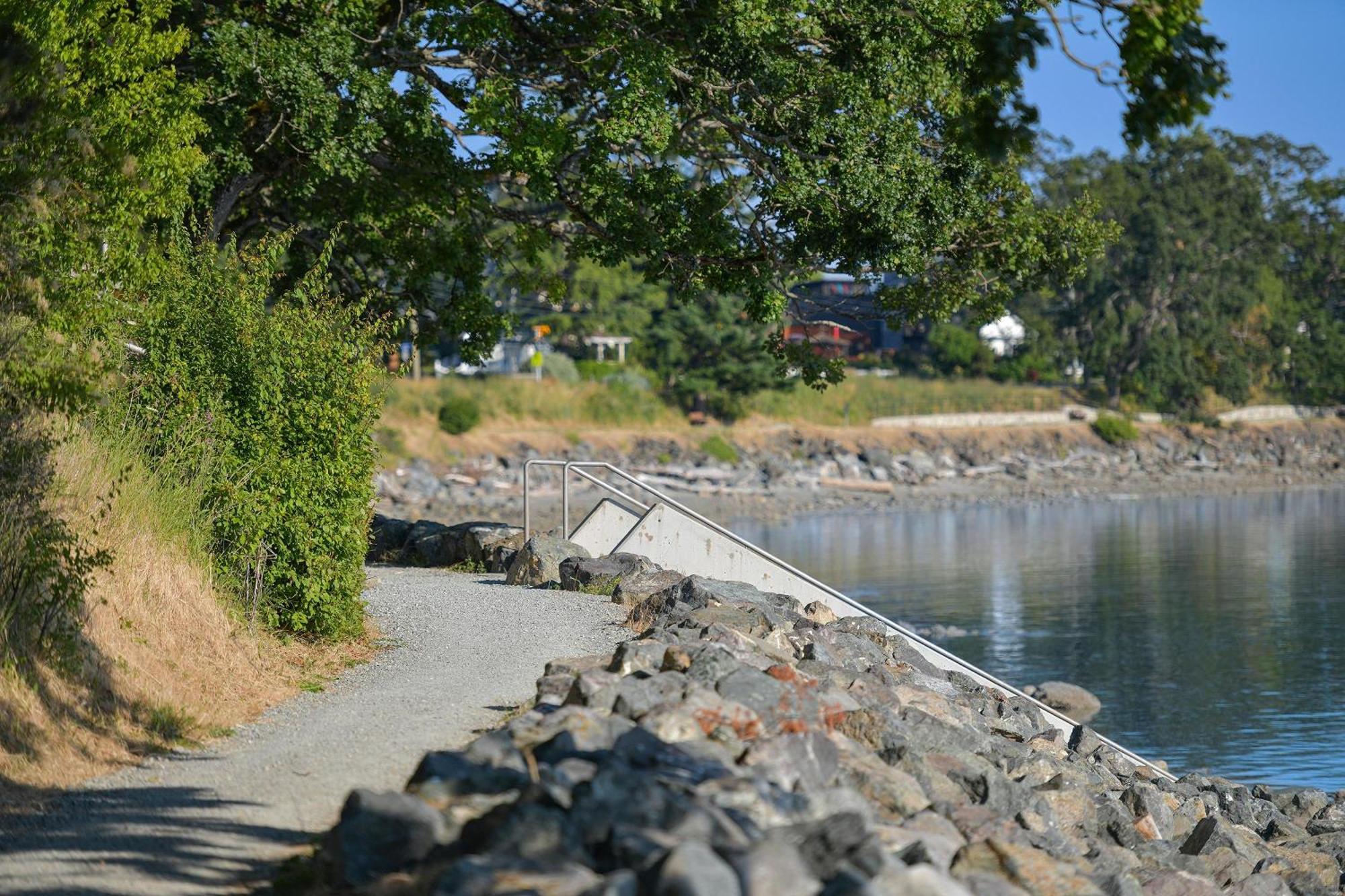 The Bayside Cottage North Saanich 外观 照片