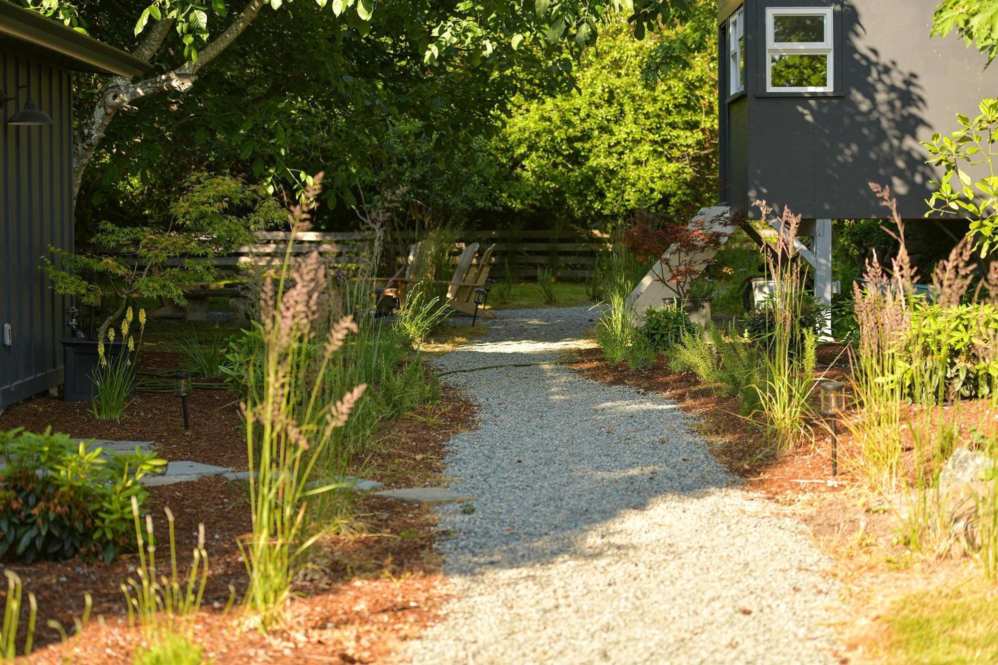 The Bayside Cottage North Saanich 外观 照片
